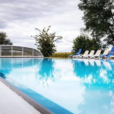 Hotel Zum Lindenhof 3*
